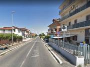 Vendesi stabile/palazzo a Roma via Monte Cervialto,...