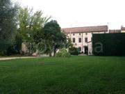 Vendesi stabile/palazzo ad Adria