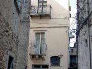 VENDESI STORICO APPARTAMENTO VISTA CASTELLO VIA M. DELLE...