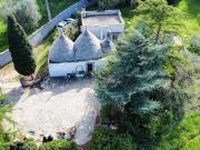 Vendesi suggestivo complesso di trulli 130m² Cisternino