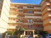 Vendesi trilocale a Bari via Magna Grecia, 16, Japigia