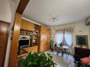 Vendesi trilocale a Bologna via Vincenzo Menghini, 1,...