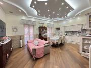 Vendesi trilocale a Castellammare di Stabia via I...