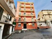 Vendesi trilocale a Catanzaro via Alessandro Turco,...