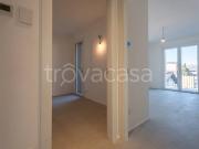 Vendesi trilocale a Mariano Comense piazza Roma, 68