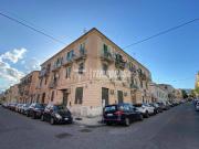 Vendesi trilocale a Messina via Reggio Calabria 16,...