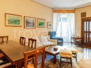 Vendesi trilocale a Milano via Giulio Uberti, 39,...