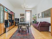 Vendesi trilocale a Milano via Paullo, Cadore