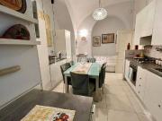 Vendesi trilocale a Napoli corso Vittorio Emanuele,...