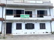 Vendesi trilocale a Nola via per Palma