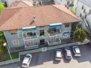 Vendesi trilocale a Pero via Luigi Settembrini