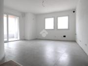 Vendesi trilocale a Rimini via Baretti, 25, Fiera Vecchia