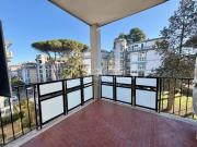 Vendesi trilocale a Roma via Cassia, 964, Grottarossa...