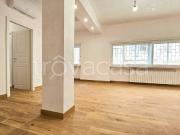 Vendesi trilocale a Roma via Cesio Basso, 4, Balduina