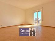 Vendesi trilocale a Roma via Francesco Donati, 64, Dragona