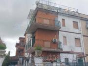Vendesi trilocale a Roma via Merope, 61, Torre angela