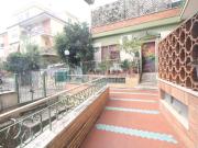 Vendesi trilocale a Roma via Rende, Appio Claudio Statuario