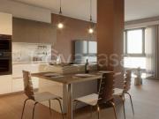 Vendesi trilocale a Torino via Cesana, 11, Cenisia