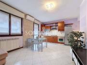 Vendesi trilocale a Zanica via Aldo Moro, 35