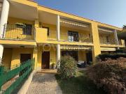 Vendesi villa a schiera a Erba via Antonio Meucci, 17