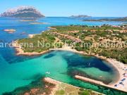 Vendesi villa a schiera a Olbia