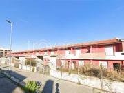 Vendesi villa a schiera a Roma via Carlo Cassola,...