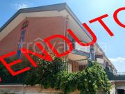 Vendesi villa a schiera a Roma via Michele Ferraiolo,...