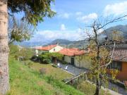 Vendesi villa a schiera a Varese Ligure