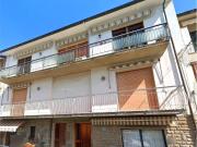 Vendesi villa a schiera a Vinci via Mameli