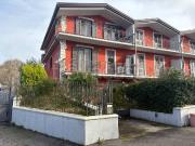 Vendesi villa a schiera ad Aiello del Sabato piazza San...