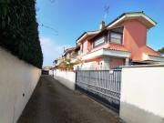 Vendesi villa a schiera ad Anzio via Paiella, Villa Claudia