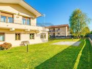 Vendesi villa bifamiliare a Cairate via Antonio Meucci, 1