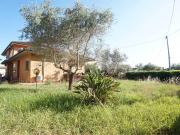 Vendesi villa bifamiliare a Carrara via Fossone Alto