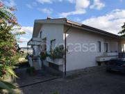 Vendesi villa bifamiliare a Cepagatti via Gabriele...