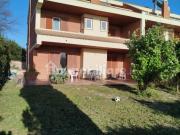 Vendesi villa bifamiliare a Civitavecchia