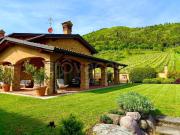 Vendesi villa bifamiliare a Cologne via Risorgimento