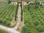 Vendesi villa bifamiliare a Creti, Cortona