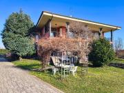 Vendesi villa bifamiliare a Cureggio via Novara, 6