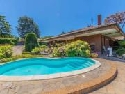 Vendesi villa bifamiliare a Frascati via La Macchia