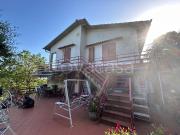 Vendesi villa bifamiliare a Marliana via del Castagno