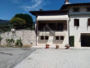 Vendesi villa bifamiliare a Pieve del Grappa