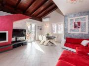 Vendesi villa bifamiliare a Roma via Medardo Rosso, 24,...