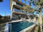 Vendesi villa bifamiliare a Roseto degli Abruzzi via...