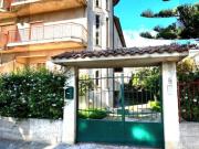 Vendesi villa bifamiliare a Siderno via delle Zagare