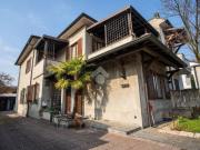 Vendesi villa bifamiliare a Sovico
