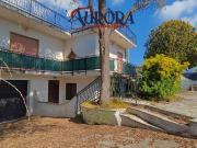 Vendesi villa bifamiliare a Terracina