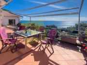 Vendesi villa bifamiliare a Varazze via del Tennis, 1