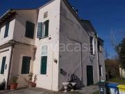 Vendesi villa bifamiliare a Venezia