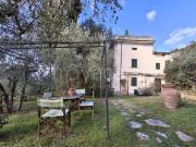 Vendesi villa bifamiliare ad Arezzo, Antria