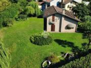 Vendesi villa singola a Besana in Brianza via Naura, 5